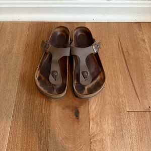 Birkenstock Gizeh Brown Sandal 7-7.5/38